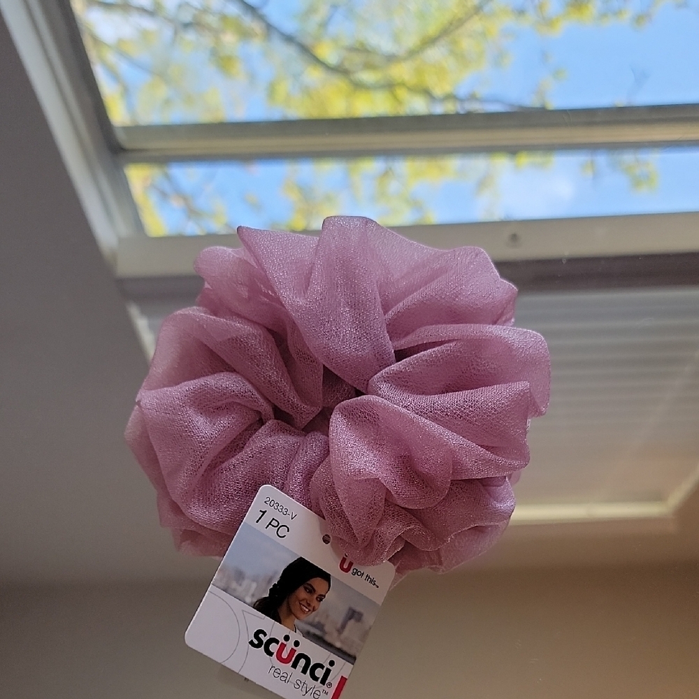 Scunci Pink Hair Scrunchie